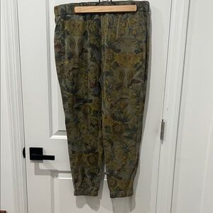 Pam & Gela‎ Floral Patterned Women’s Pants, Size Large